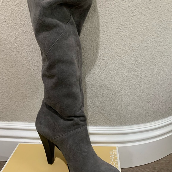 Michael Kors Boots - Picture 3 of 7